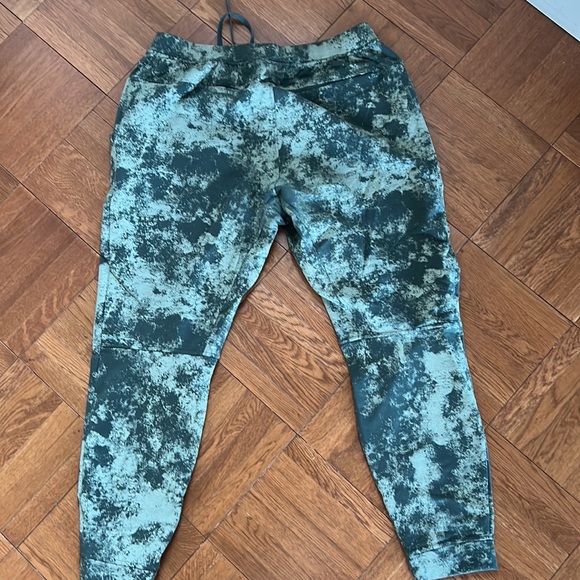 XL JOGGERS - Picture 4 of 4